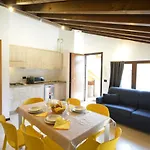 Residenza Corte Casara アパートホテル