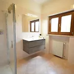 Residenza Corte Casara アパートホテル 4*