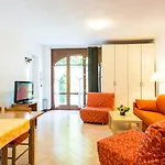 Residenza Corte Casara アパートホテル