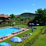 アパートホテル Residenza Corte Casara