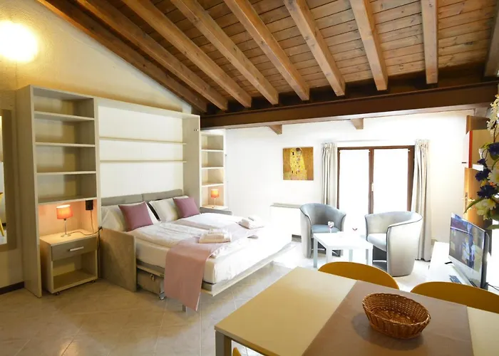 Apart-hotel Residenza Corte Casara 4*