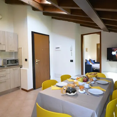 Residenza Corte Casara 4* Lazise