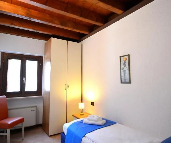 Residenza Corte Casara 4* لاتيزي